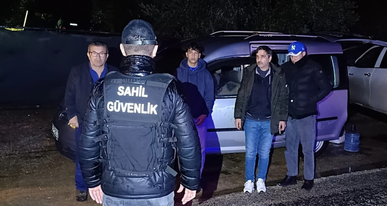 Çanakkale’de 19’u çocuk 44 düzensiz göçmen yakalandı