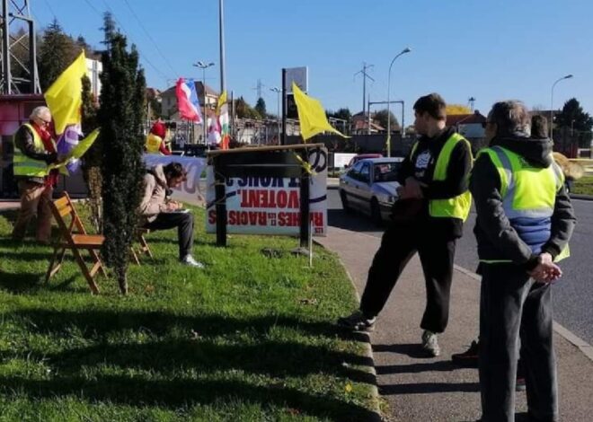 Yeleklerini giyip 6 yıl sonra yeniden sokağa çıktılar